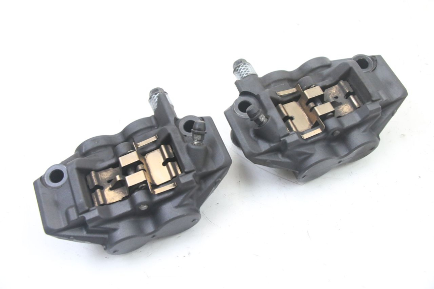 photo de FRONT BRAKE CALIPER YAMAHA YP T-MAX TMAX 530 (2017 - 2020)