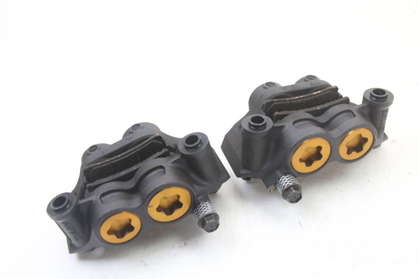 photo de FRONT BRAKE CALIPER YAMAHA YP T-MAX TMAX 530 (2017 - 2020)