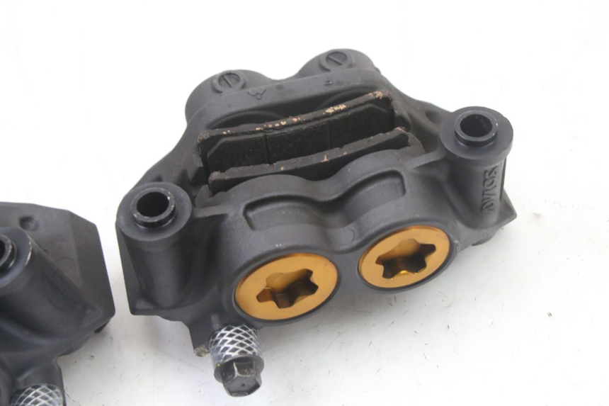 photo de FRONT BRAKE CALIPER YAMAHA YP T-MAX TMAX 530 (2017 - 2020)