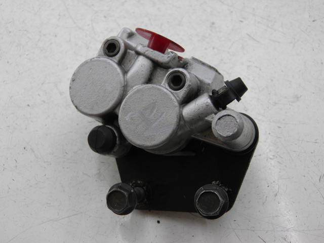 photo de FRONT BRAKE CALIPER YIYING YY 125 T-10 125 (2006 - 2012)