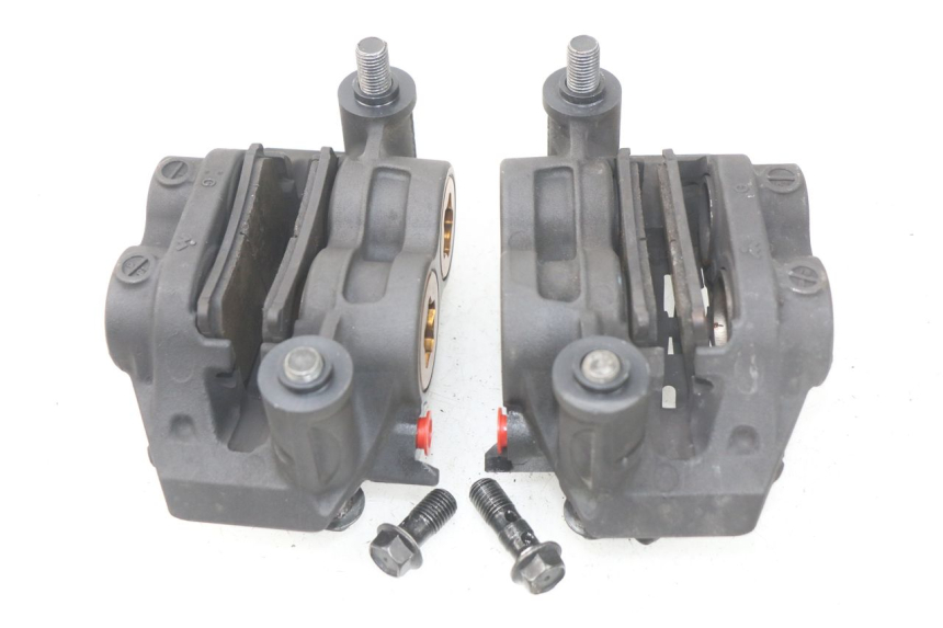 photo de FRONT BRAKE CALIPER YAMAHA YP T-MAX TMAX 530 (2017 - 2020)