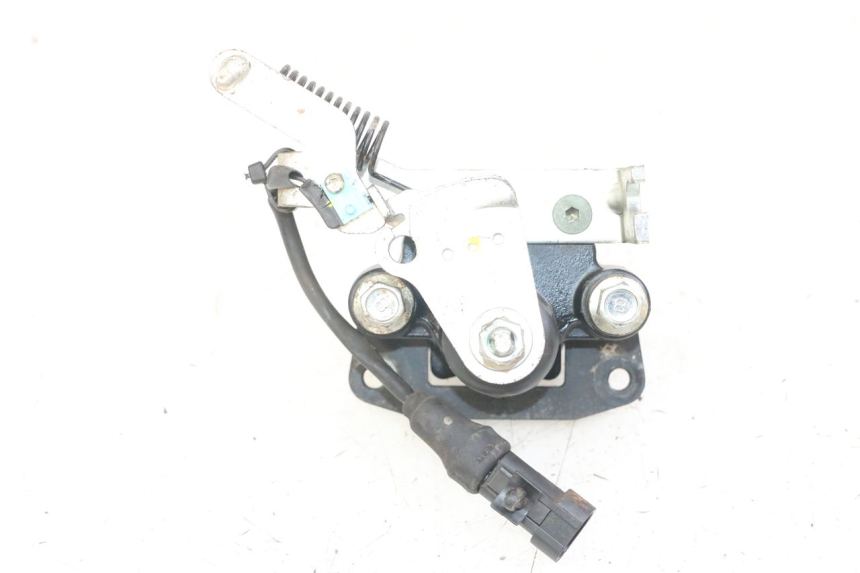 photo de ROLL LOCK CALIPER PIAGGIO IE MP3 YOURBAN 300 (2011 - 2016)