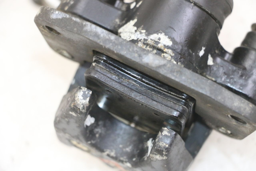 photo de BRAKE CALIPER ROLL LOCK PIAGGIO MP3 LT 400 (2007 - 2012)
