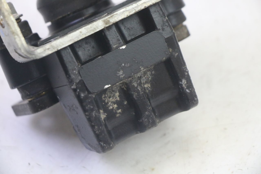 photo de BRAKE CALIPER ROLL LOCK PIAGGIO MP3 LT 400 (2007 - 2012) - Technical close-up