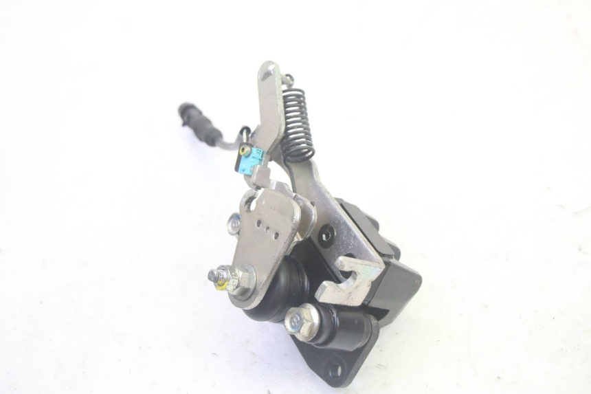 photo de BRAKE CALIPER ROLL LOCK PIAGGIO MP3 RL 250 (2007 - 2010) - Zoom on usage condition