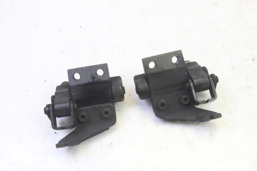 photo de PARKING CALIPER QUADRO 4 4D 350 (2015 - 2018)