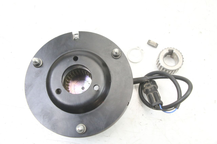 photo de PARKING CALIPER LIGIER PULSE 3 1 (2014 - 2020)