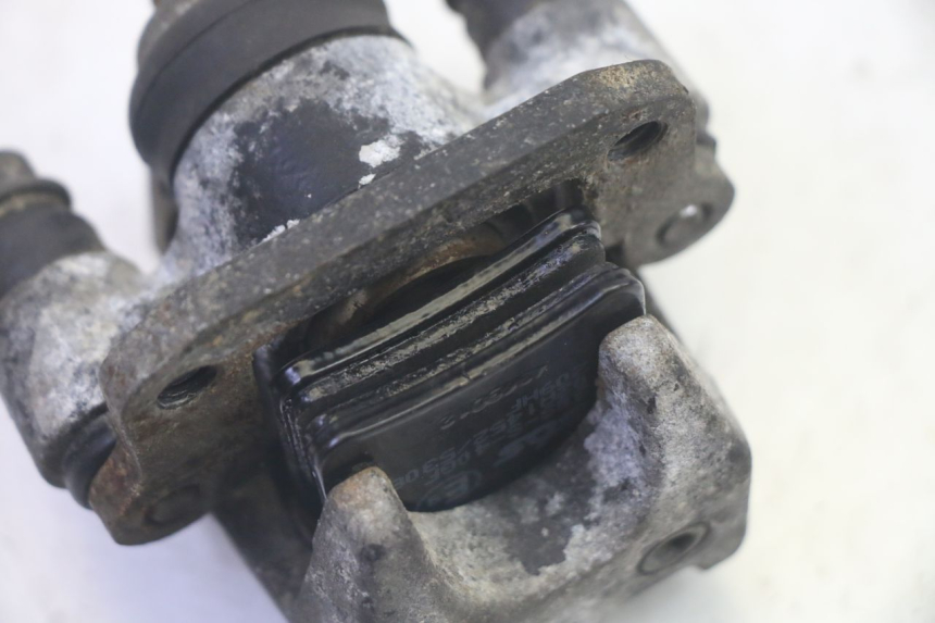 photo de PARKING CALIPER PIAGGIO MP3 RL 250 (2007 - 2010) - Fixing points details