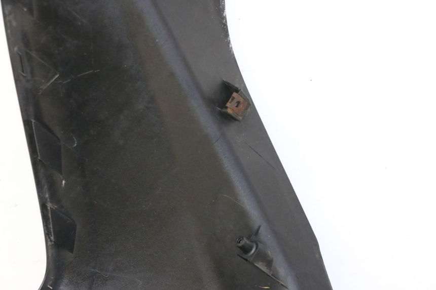 photo de FRONT FAIRING SUZUKI BURGMAN 125 (2007 - 2014)