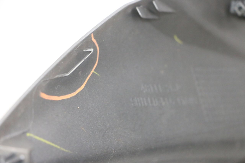 photo de FRONT FAIRING SUZUKI BURGMAN 650 (2013 - 2020)