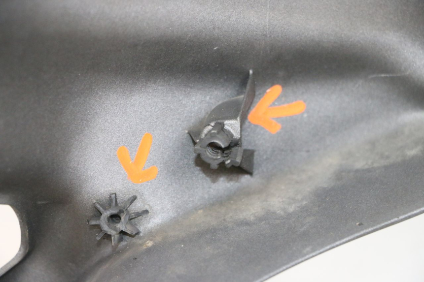 photo de FRONT FAIRING SUZUKI BURGMAN 650 (2013 - 2020)