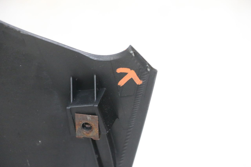 photo de FRONT FAIRING SUZUKI BURGMAN 125 (2007 - 2014) - Component zoom