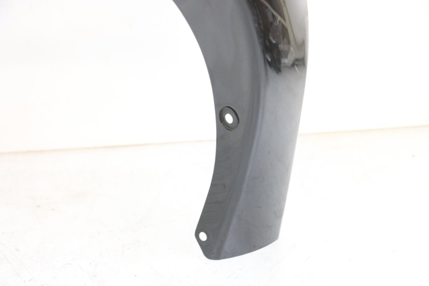 photo de FRONT FAIRING SUZUKI BURGMAN 125 (2007 - 2014) - Zoom on usage condition