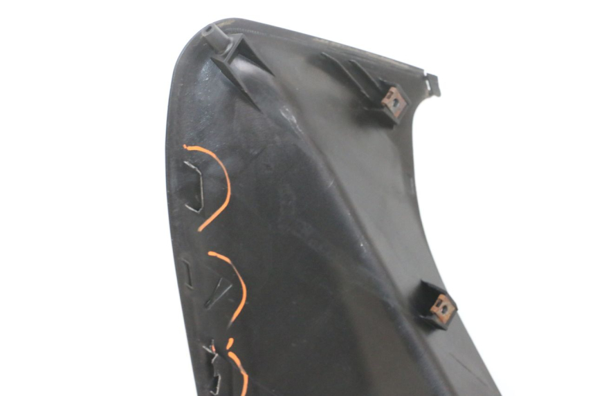 photo de FRONT FAIRING SUZUKI BURGMAN 125 (2007 - 2014) - Alternative perspective