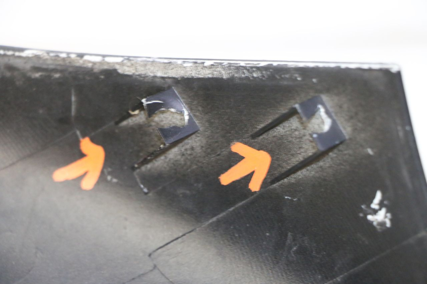 photo de FRONT FAIRING PEUGEOT ELYSTAR 50 (2002 - 2014)