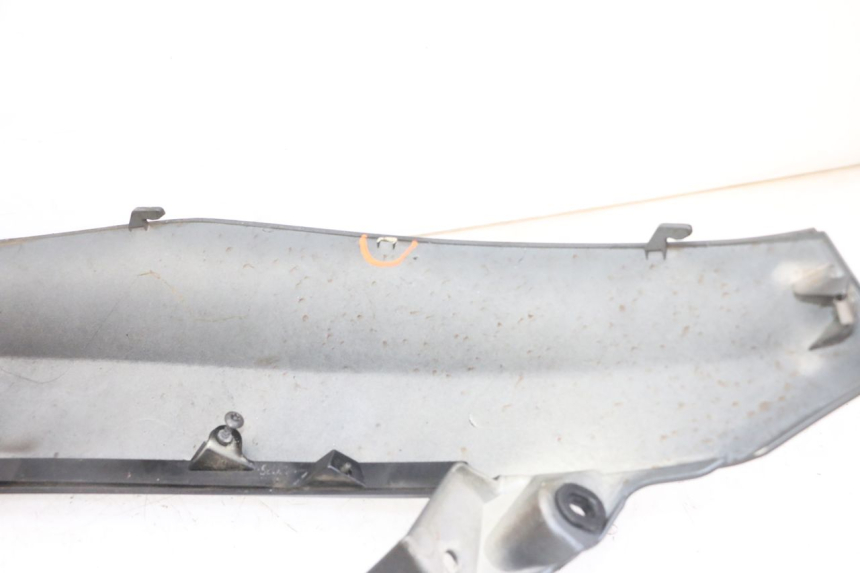 photo de FRONT FAIRING PIAGGIO IE MP3 YOURBAN 300 (2011 - 2016)