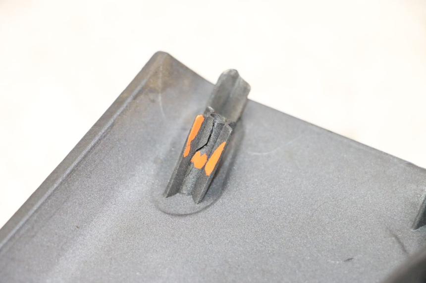 photo de LOWER FRONT FAIRING  PIAGGIO MP3 500 (2011 - 2015)