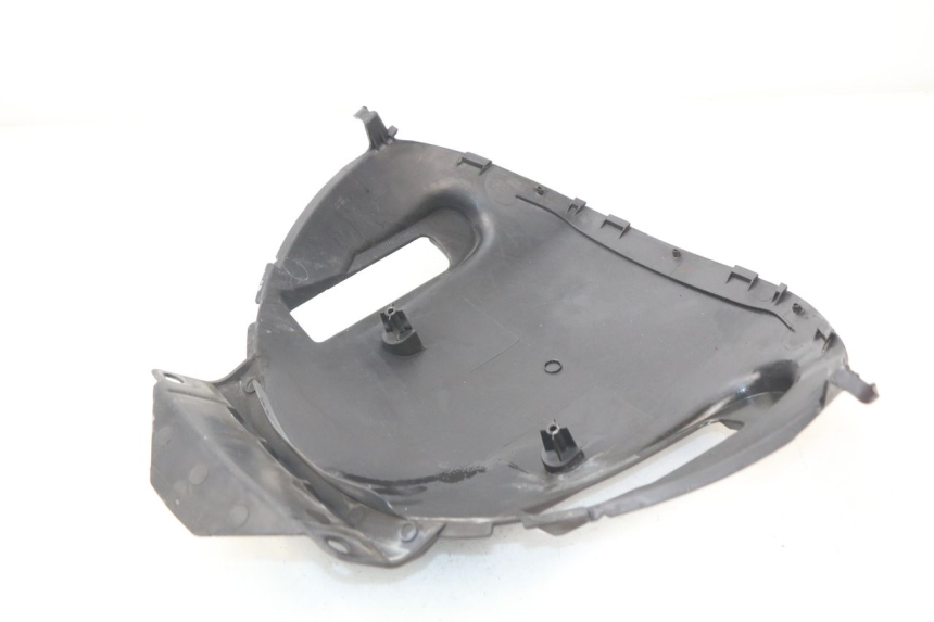 photo de INNER FRONT PANEL SUZUKI BURGMAN 650 (2002 - 2004)