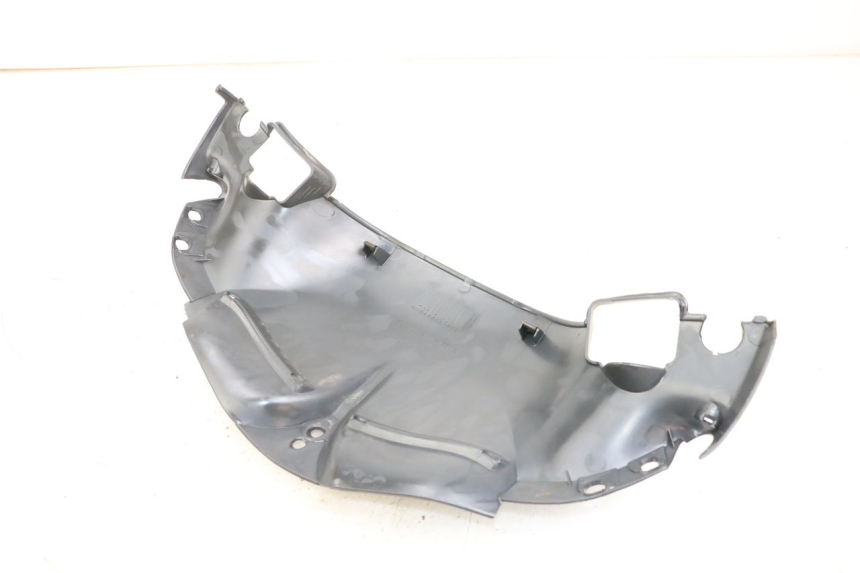 photo de INNER FRONT PANEL HONDA FES PANTHEON 2T 125 (1998 - 2002)