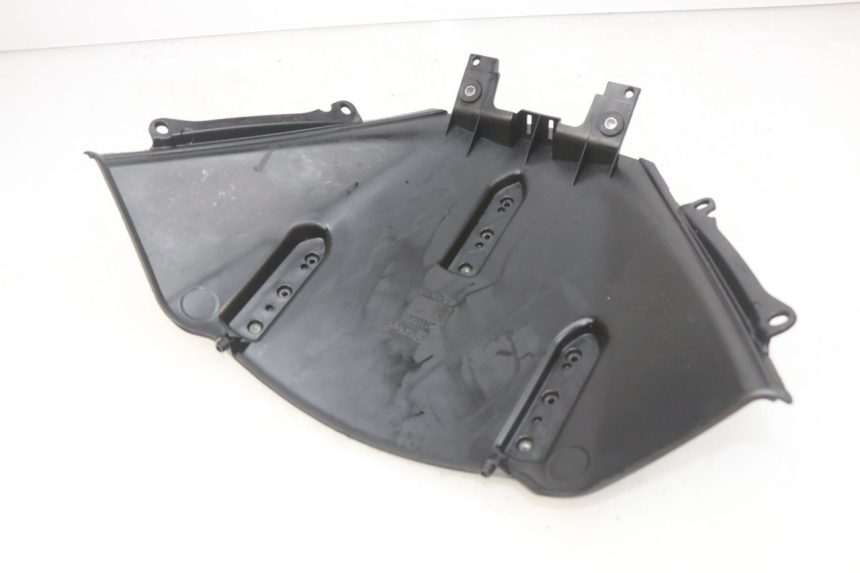 photo de INNER FRONT FAIRING PIAGGIO MP3 500 (2014 - 2016)