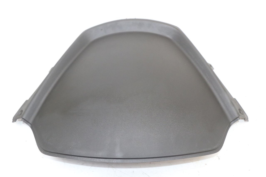 photo de INNER FRONT PANEL PIAGGIO MP3 125 (2006 - 2014)