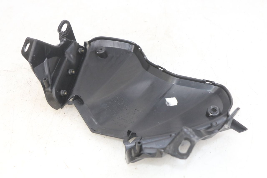 photo de INNER FRONT PANEL YAMAHA X-MAX XMAX 125 (2010 - 2014)