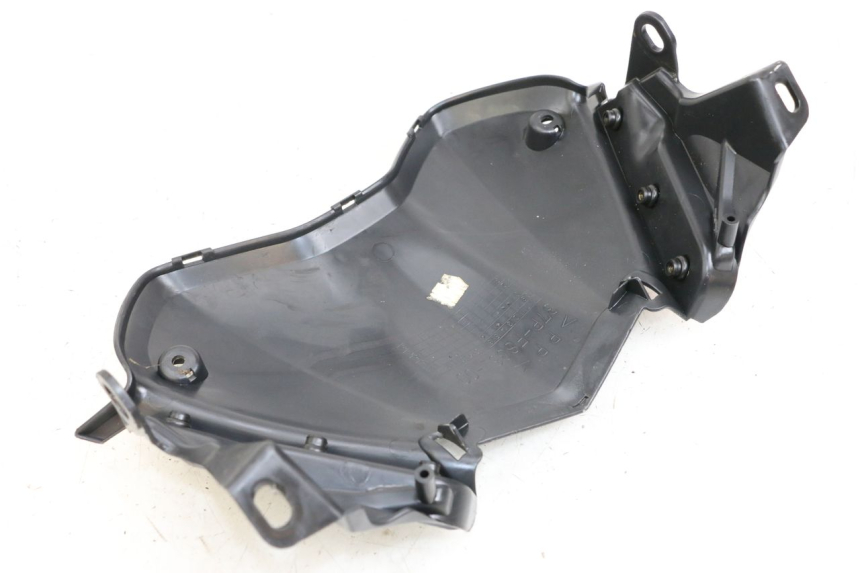 photo de INNER FRONT PANEL YAMAHA X-MAX XMAX 125 (2010 - 2014)