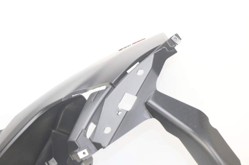 photo de FRONT FAIRING PIAGGIO MP3 HPE 300 (2019 - 2026) - Additional view of the item