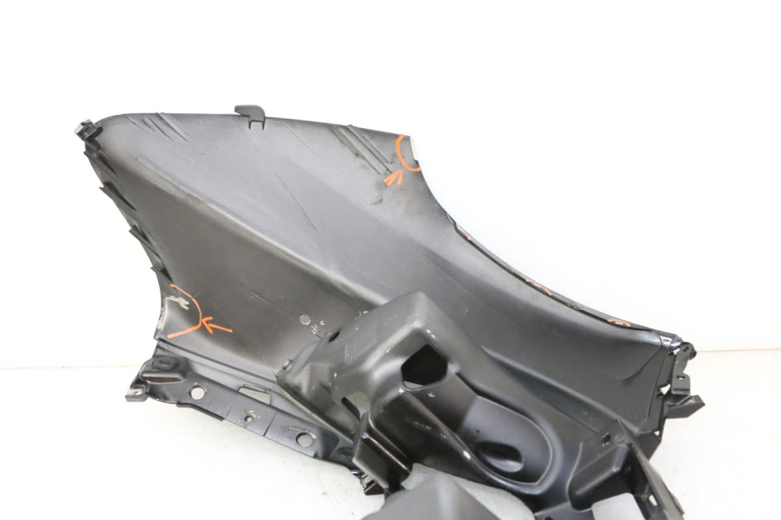 photo de FRONT FAIRING PIAGGIO MP3 LT 300 (2010 - 2016)