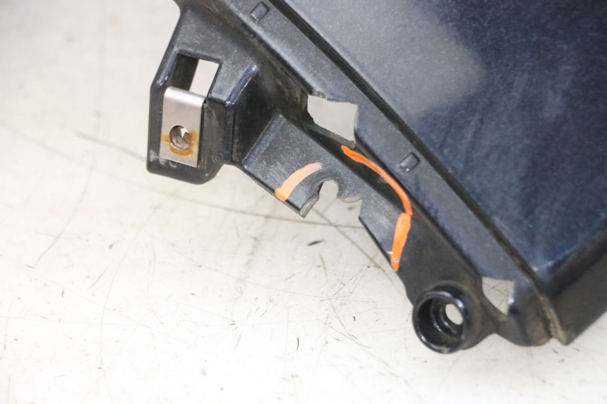 photo de FRONT FAIRING PIAGGIO MP3 125 (2006 - 2014)