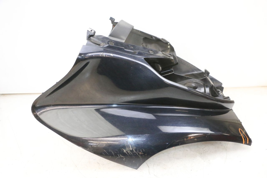 photo de FRONT FAIRING PIAGGIO MP3 125 (2006 - 2014)