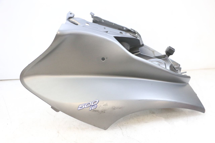 photo de FRONT FAIRING PIAGGIO MP3 500 (2016 - 2018) - Alternative angle