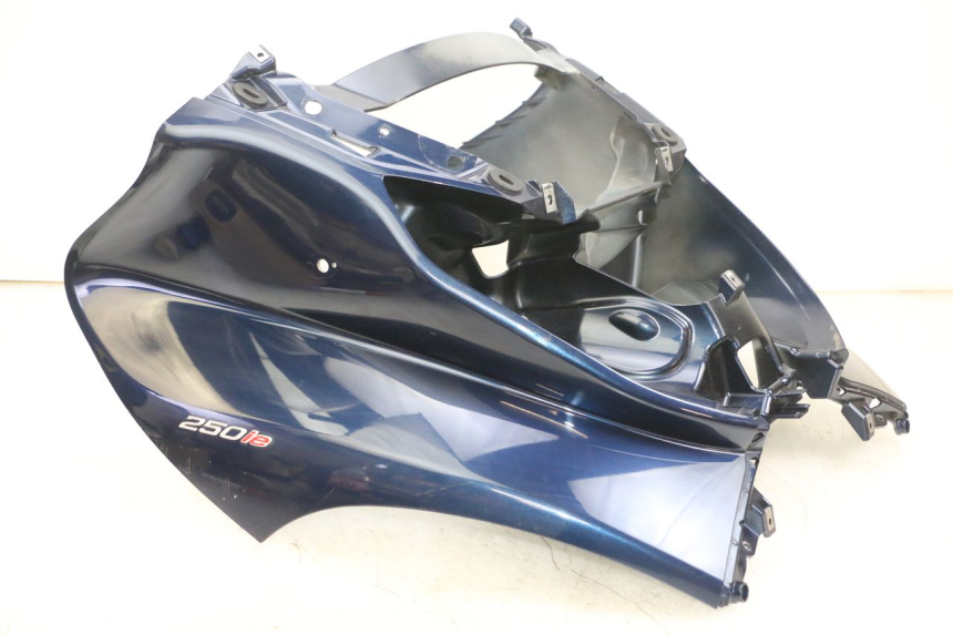 photo de FRONT FAIRING PIAGGIO MP3 RL 250 (2007 - 2010) - Main view