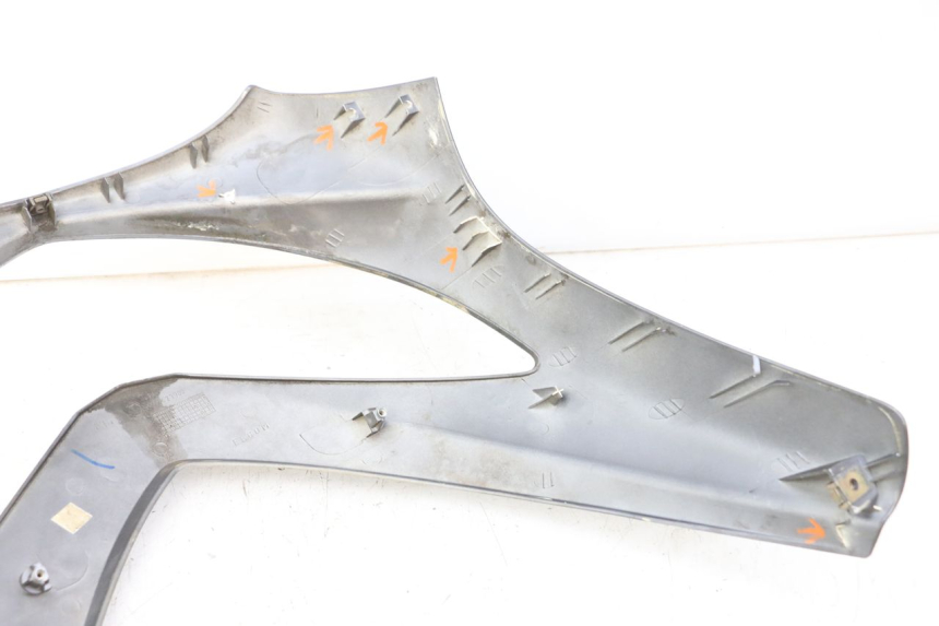 photo de FRONT FAIRING PEUGEOT ELYSTAR 125 (2002 - 2007)