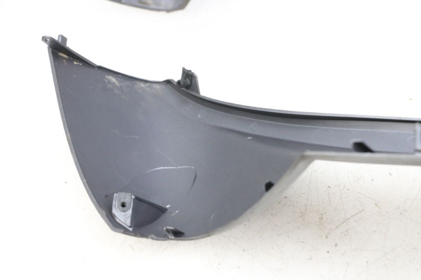 photo de FRONT FAIRING PEUGEOT GEOPOLIS RS 125 (2007 - 2009)