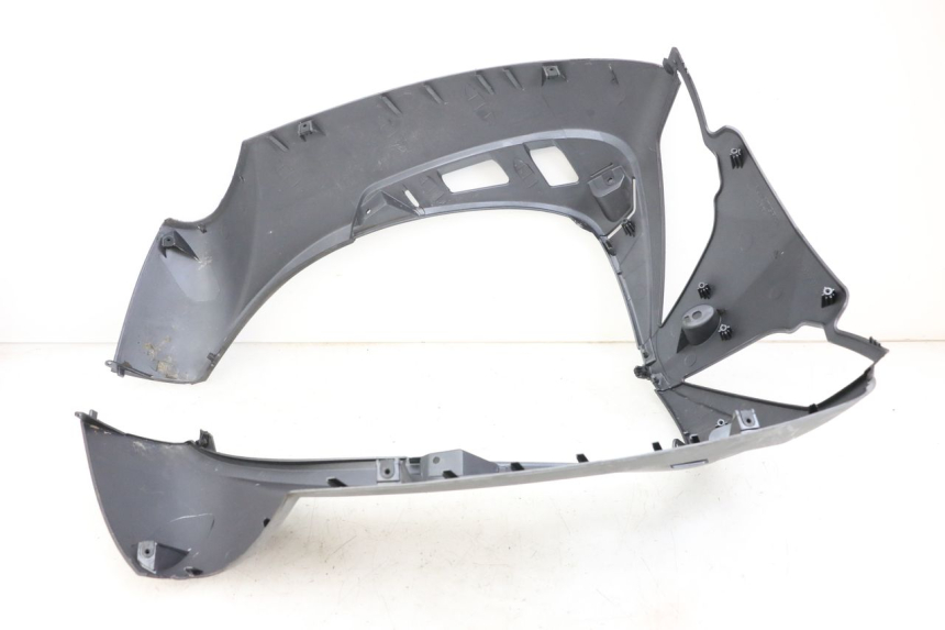 photo de FRONT FAIRING PEUGEOT GEOPOLIS RS 125 (2007 - 2009)