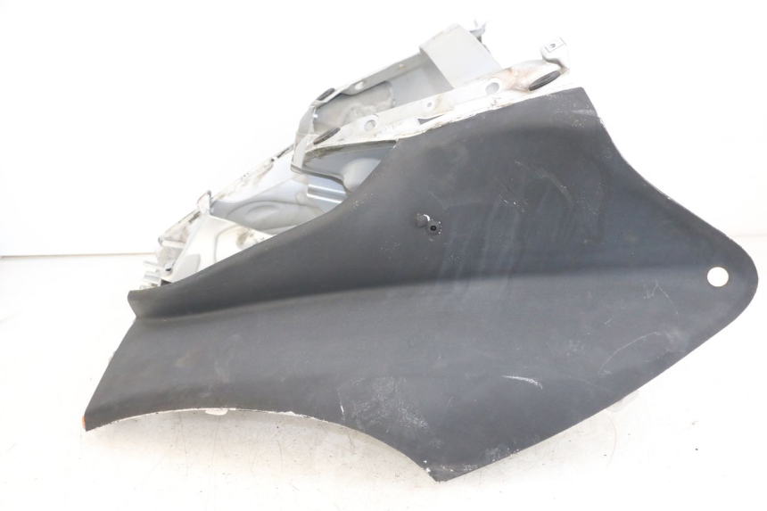 photo de FRONT FAIRING PIAGGIO MP3 125 (2006 - 2014)