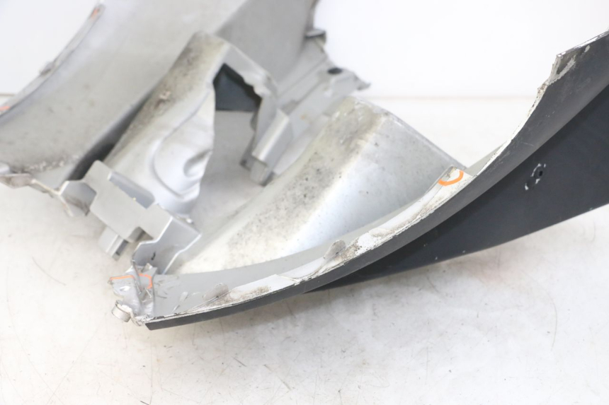 photo de FRONT FAIRING PIAGGIO MP3 125 (2006 - 2014)