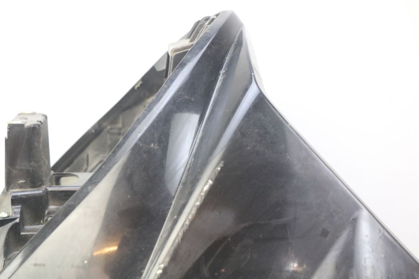 photo de FRONT PANEL PEUGEOT SATELIS COMPRESSOR K15 125 (2006 - 2009)