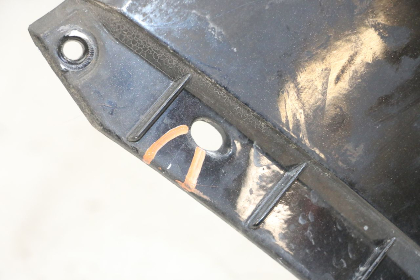 photo de FRONT PANEL PEUGEOT SATELIS COMPRESSOR K15 125 (2006 - 2009)