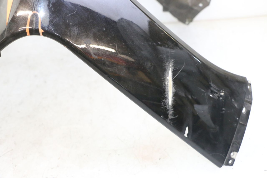 photo de FRONT PANEL PEUGEOT SATELIS COMPRESSOR K15 125 (2006 - 2009)