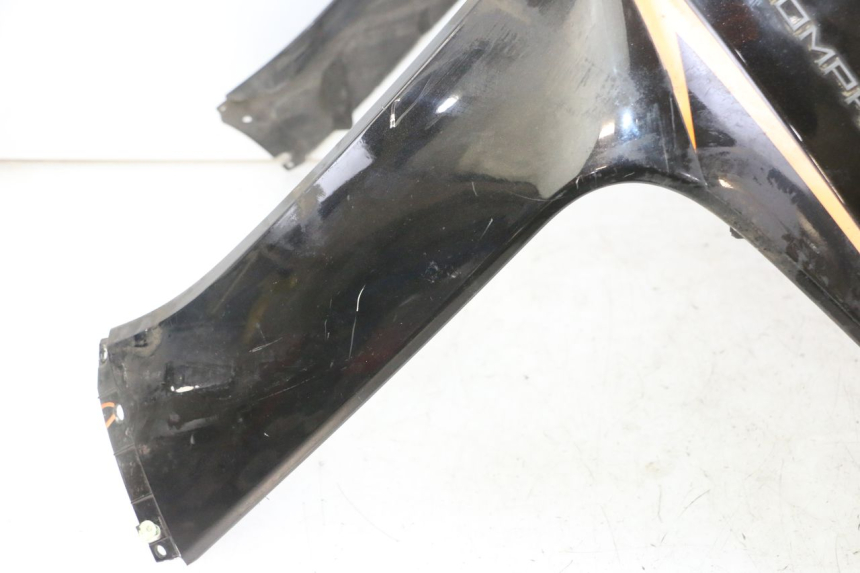 photo de FRONT PANEL PEUGEOT SATELIS COMPRESSOR K15 125 (2006 - 2009)