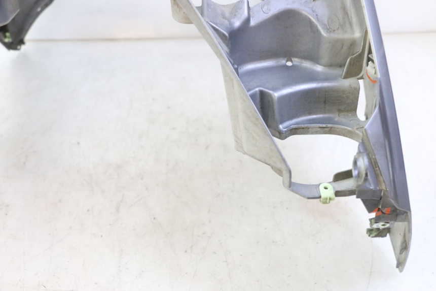photo de FRONT FAIRING PEUGEOT SATELIS 250 (2006 - 2012)