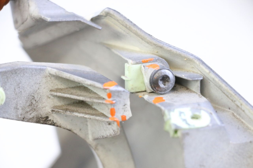 photo de FRONT FAIRING PEUGEOT SATELIS 250 (2006 - 2012)