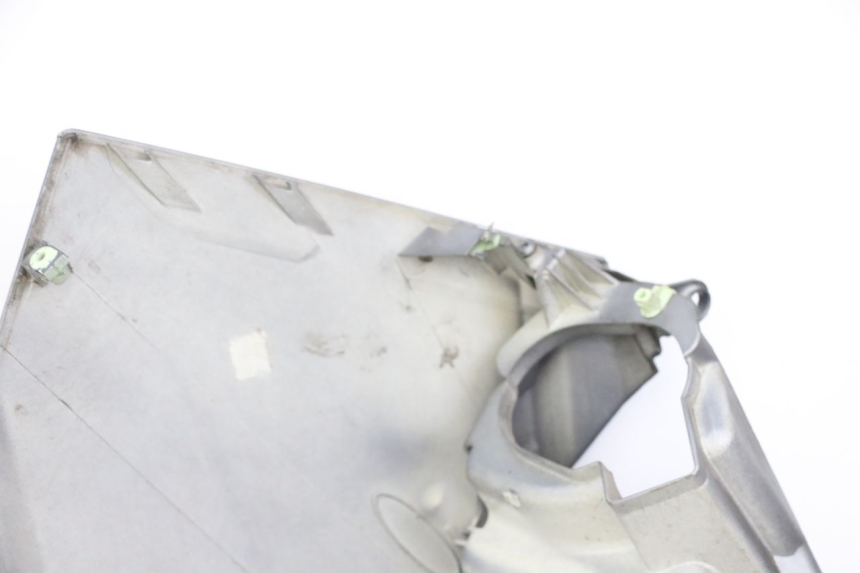 photo de FRONT FAIRING PEUGEOT SATELIS 250 (2006 - 2012)