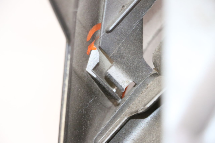 photo de FRONT FAIRING PEUGEOT SATELIS 125 (2006 - 2009)