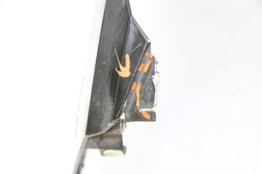 photo de FRONT FAIRING PEUGEOT SATELIS 125 (2006 - 2009)