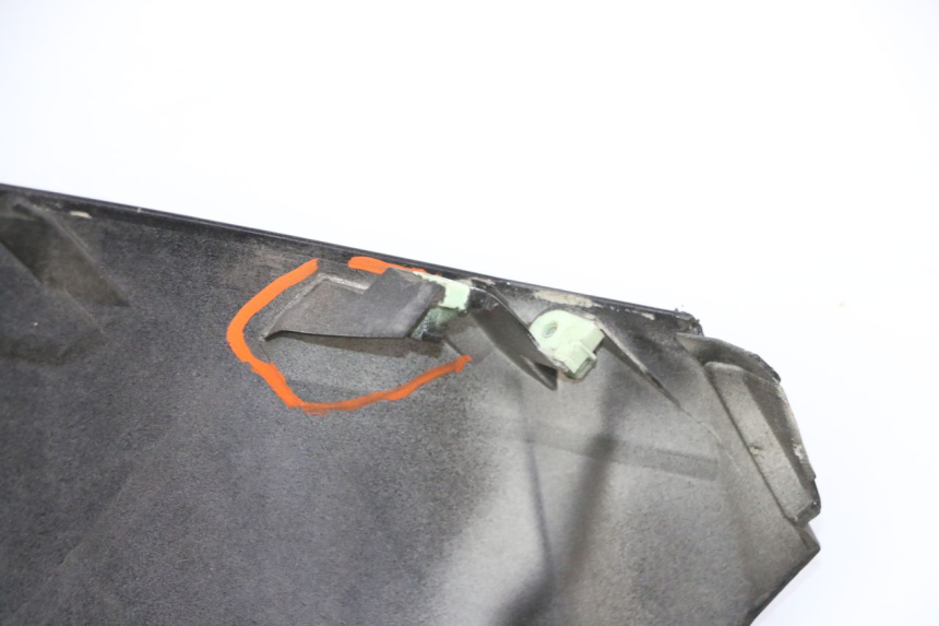 photo de FRONT FAIRING PEUGEOT SATELIS 125 (2006 - 2009)