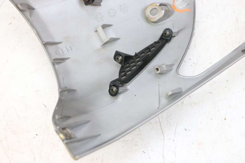 photo de UPPER FRONT FAIRING KYMCO AGILITY CITY 4T 50 (2008 - 2016) - Alternative perspective