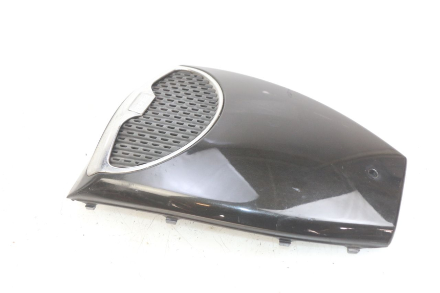 photo de UPPER FRONT PANEL APRILIA SCARABEO 100 (2003 - 2012)